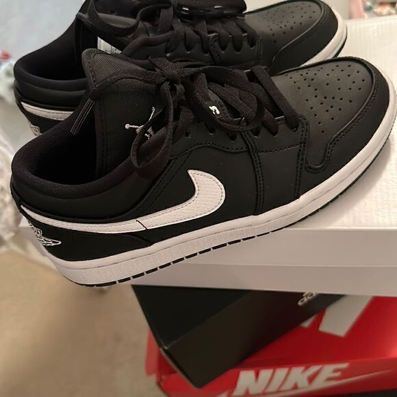 Nike Womens 7 Black Dunks - Picture 5 of 7